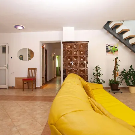 House Surida 1678 Дом отдыха *