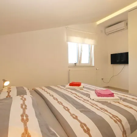 House Surida 1678 Semesterbostad *