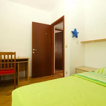 펜션 House Surida 1678 풀라