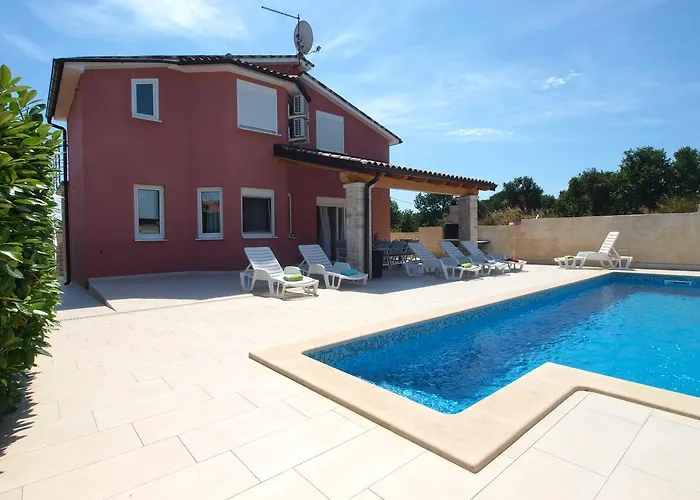 House Surida 1678 Holiday home Pula