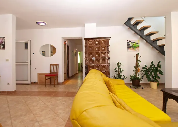 House Surida 1678 Holiday home *