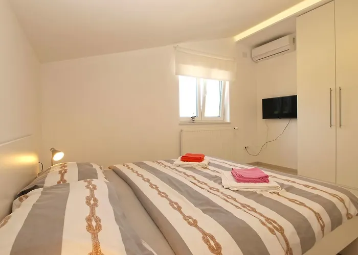 House Surida 1678 Holiday home *